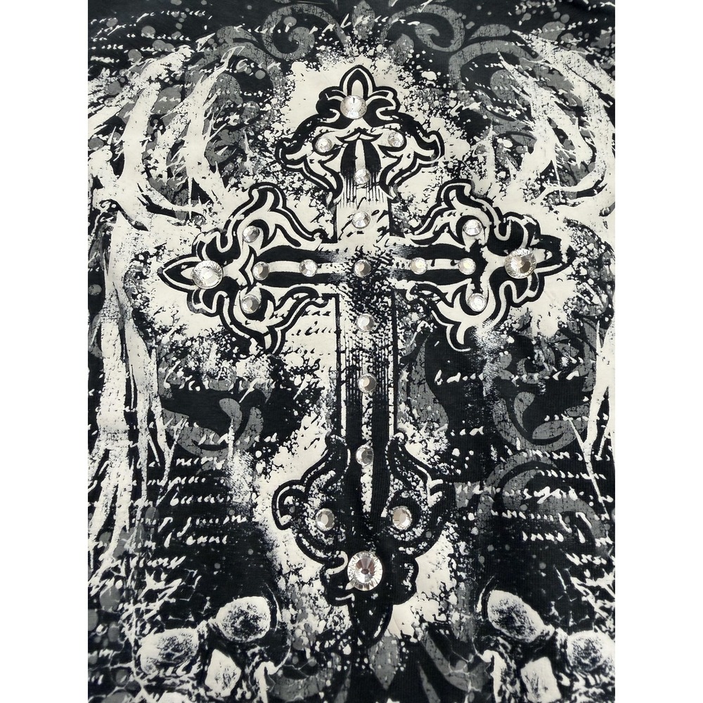 Hot Topic Shirt Juniors Medium Black Cross Skull Rhinestone Cropped Graphic Tee - Picture 2 of 6